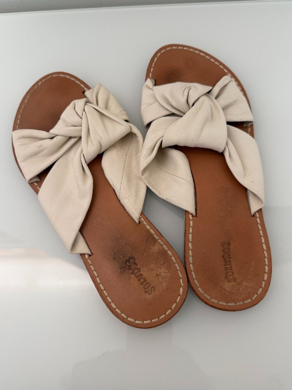 Soludos Off White Leather Sandals